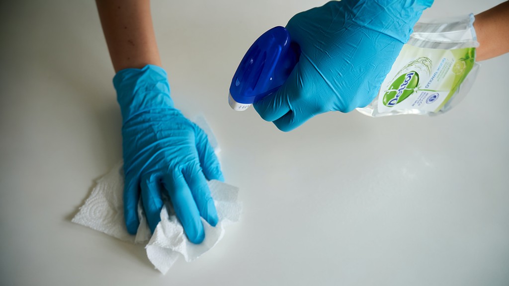 Cleaning Gloves tissues
